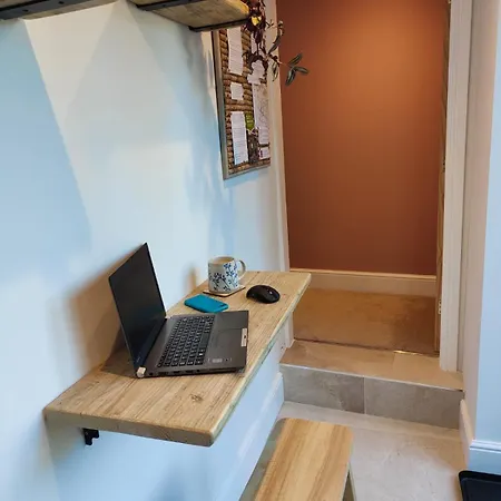 Bed and Breakfast The Larch